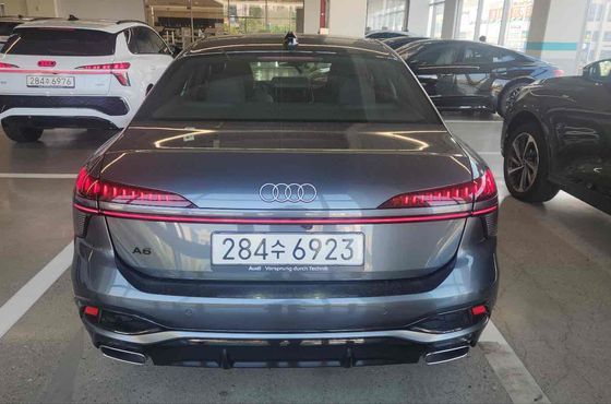 Audi A6 40 TFSI S Line — пробег 950 км — фото 4 из 5
