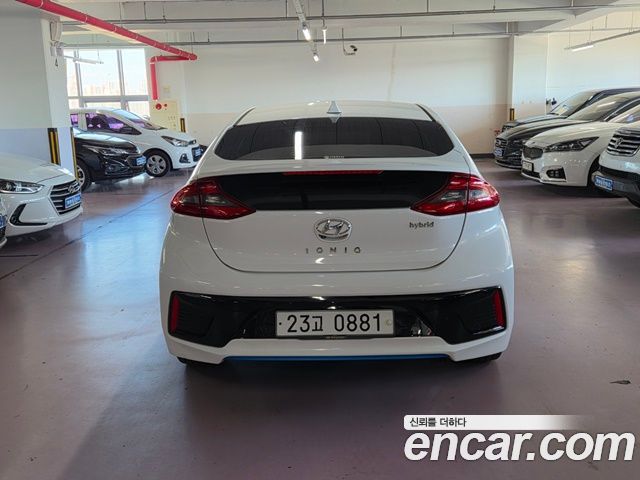 Hyundai Ioniq из Кореи Encar