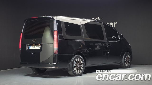 Hyundai Staria из Кореи Encar