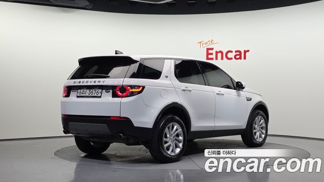 Land Rover Discovery Sport 2.0 TD4 SE (150PS) — пробег 81 440 км — фото 2 из 5