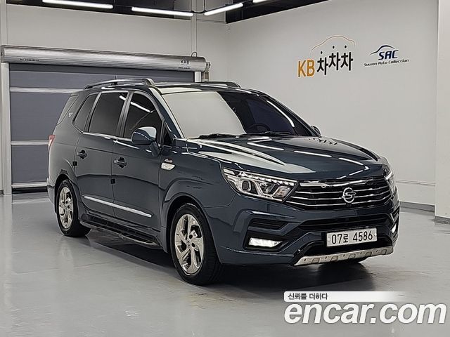 Ssangyong KORANDO 4WD Extreme Sport 9-Seater — пробег 108 295 км — фото 4 из 5
