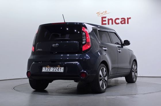 Kia Soul 1.6 GDi Prestige — пробег 93 939 км — фото 2 из 5