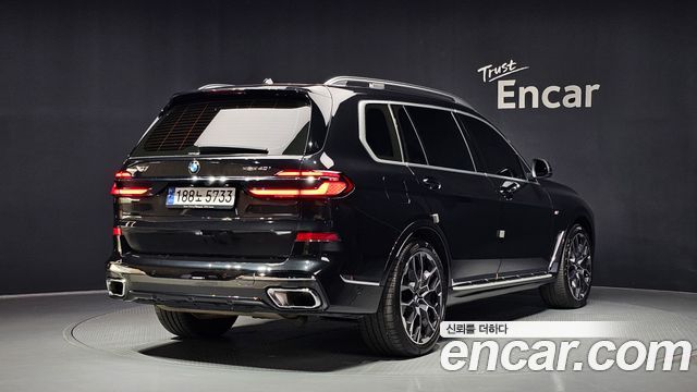 BMW X7 xDrive 40i M Sport 6STR — пробег 37 967 км — фото 2 из 5