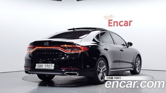 Hyundai Grandeur из Кореи Encar