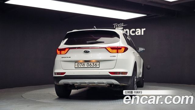 Kia Sportage из Кореи Encar