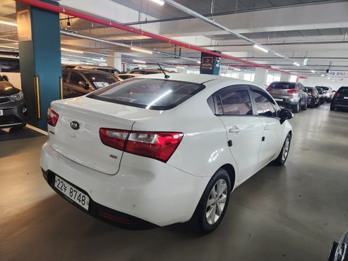 Kia pride 1.6 GDI Sedan Prestige — пробег 135 765 км — фото 2 из 5