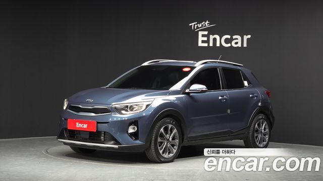 Kia Stonic из Кореи Encar