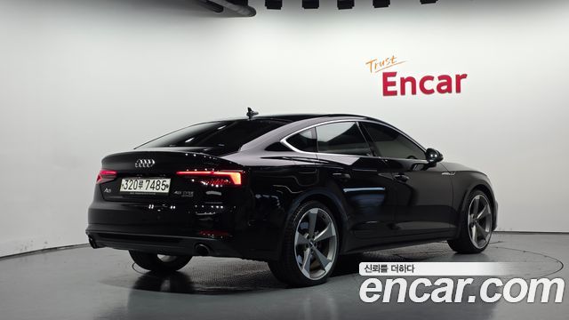 Audi A5 45 TFSI Quattro Premium Sportback — пробег 74 303 км — фото 2 из 5