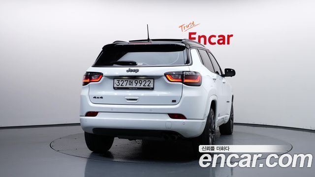 Jeep Compass S 2.4 AWD — пробег 63 760 км — фото 4 из 5