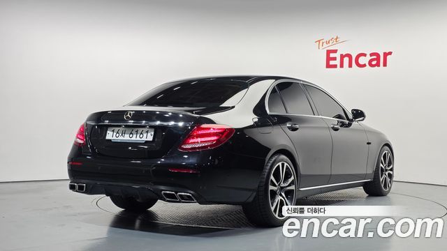 Mercedes-Benz E-Class из Кореи Encar