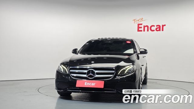 Mercedes-Benz E-Class из Кореи Encar