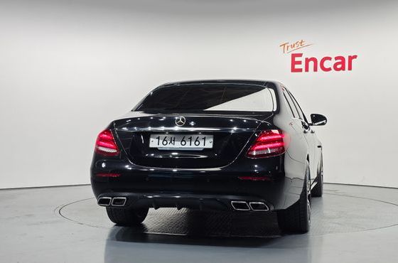 Mercedes-Benz E-Class E200 Avantgarde — пробег 81 459 км — фото 4 из 5