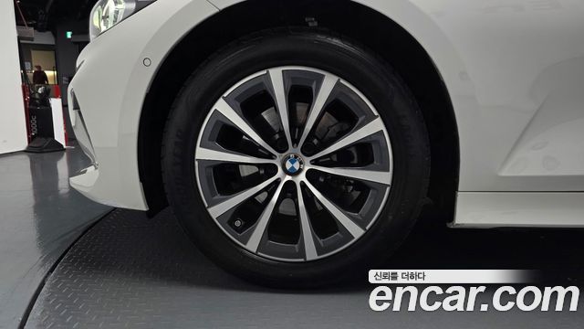BMW 3-Series из Кореи Encar