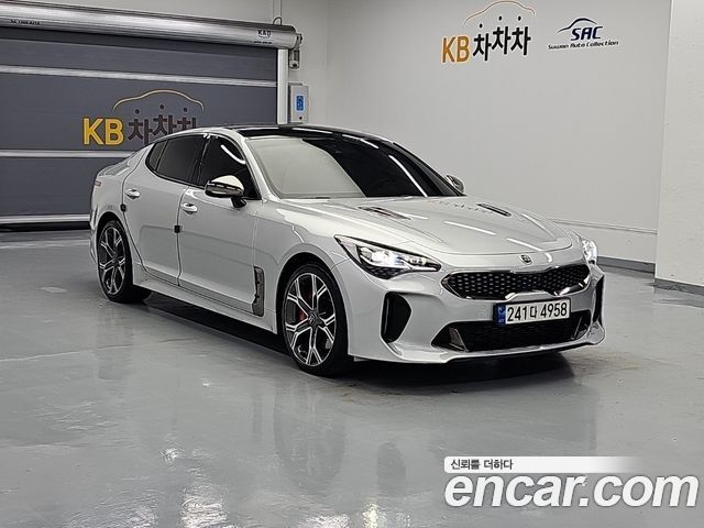Kia Stinger 3.3 Turbo AWD GT — пробег 142 001 км — фото 3 из 5