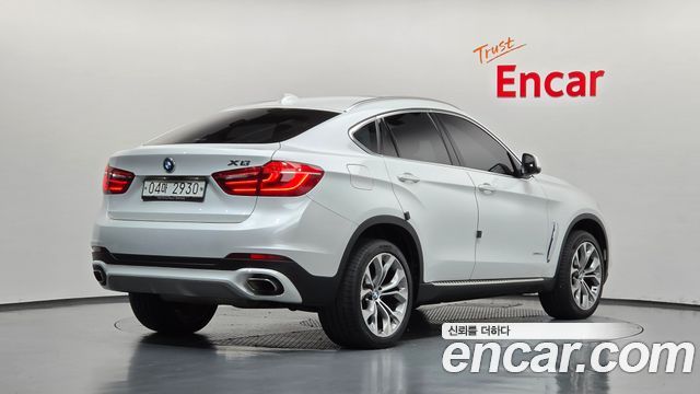 BMW X6 xDrive 30d — пробег 77 131 км — фото 2 из 5