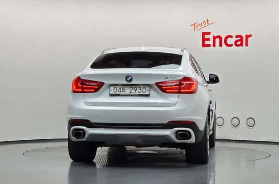 BMW X6 xDrive 30d — пробег 77 131 км — фото 4 из 5