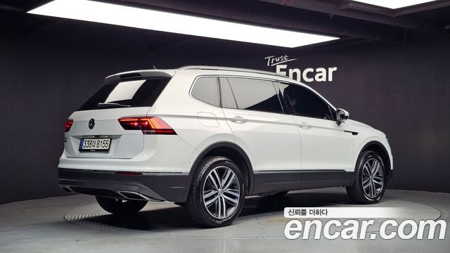 Volkswagen Tiguan 2.0 TDI Prestige — пробег 134 816 км — фото 2 из 5