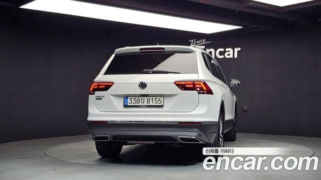 Volkswagen Tiguan 2.0 TDI Prestige — пробег 134 816 км — фото 4 из 5