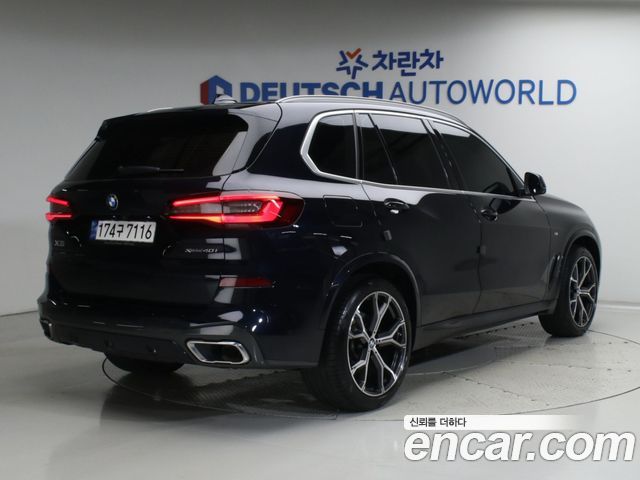 BMW X5 xDrive 40i M Sport — пробег 50 548 км — фото 2 из 5