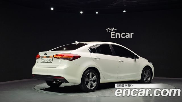 Kia K3 из Кореи Encar