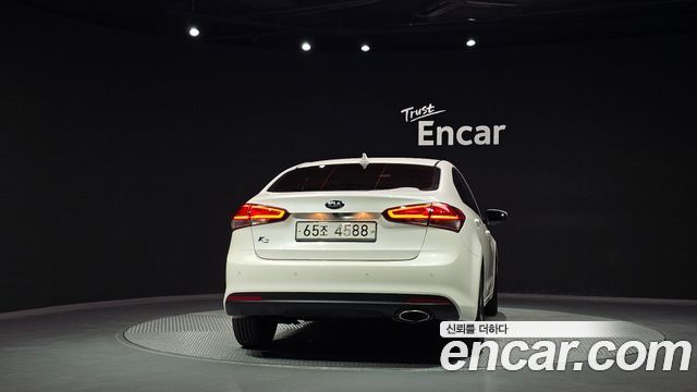 Kia K3 из Кореи Encar