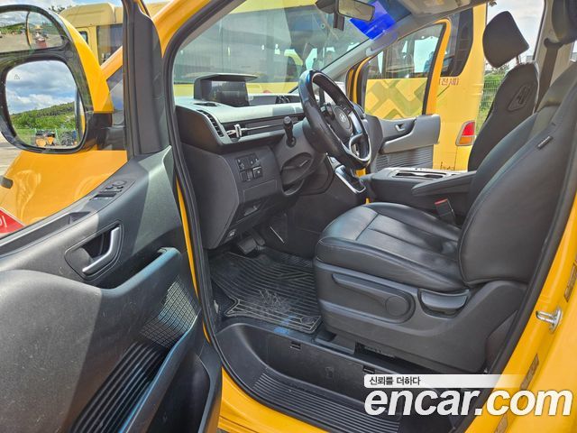 Hyundai Staria из Кореи Encar