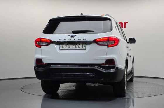 Ssangyong Rexton Diesel 2.2 4WD Eurasia Edition — пробег 112 816 км — фото 4 из 5