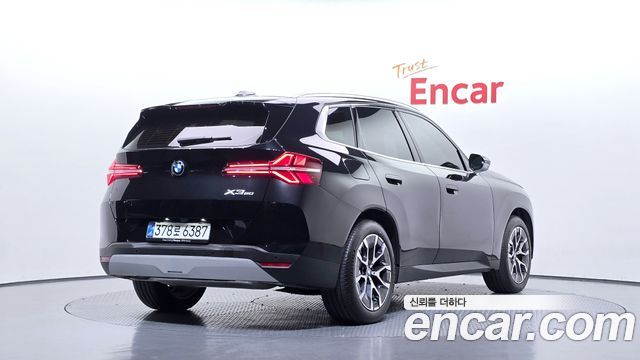 BMW X3 xDrive 20 — пробег 12 235 км — фото 2 из 5