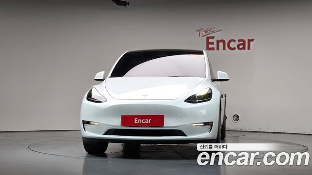 Tesla Model Y Standard Range RWD — пробег 96 251 км — фото 3 из 5