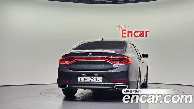 Hyundai Grandeur из Кореи Encar