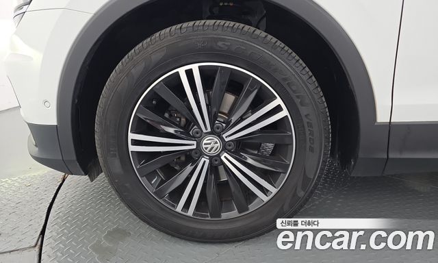 Volkswagen Tiguan из Кореи Encar