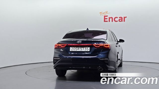 Kia K3 из Кореи Encar