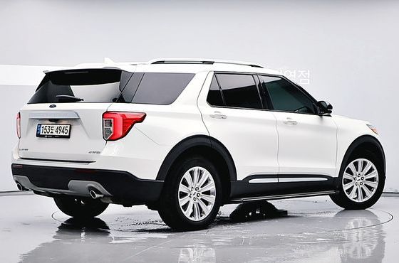 Ford Explorer 2.3 LimIted 4WD — пробег 70 584 км — фото 4 из 5