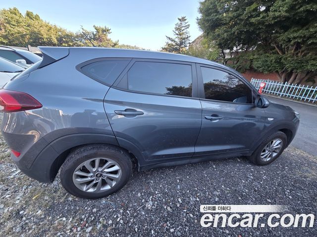 Hyundai Tucson Diesel 1.7 2WD Smart — пробег 180 972 км — фото 5 из 5
