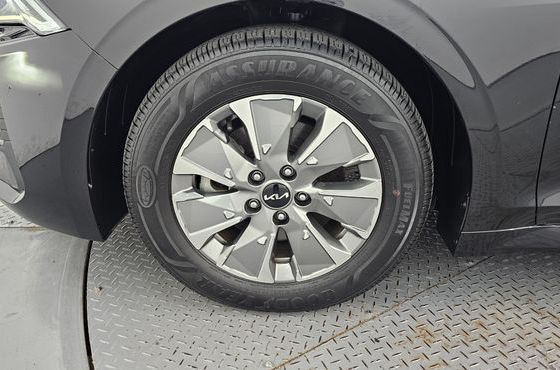 Kia K5 Trendy — пробег 25 134 км — фото 5 из 5