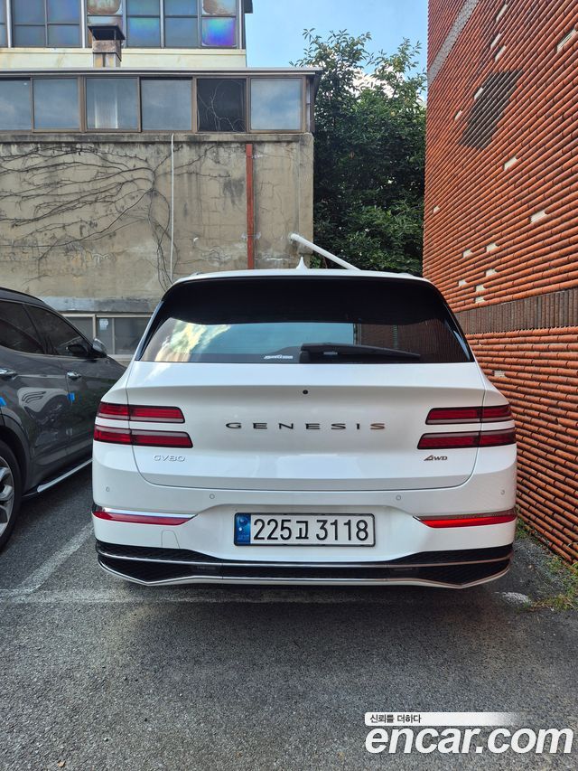 Genesis GV80 из Кореи Encar