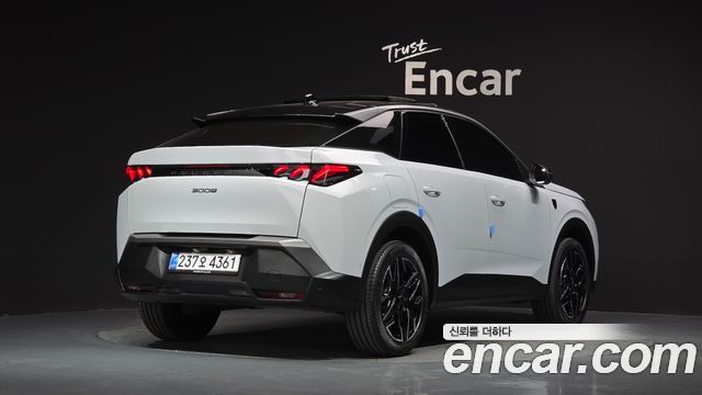 Peugeot 3008 1.2 Hybrid GT — пробег 7 505 км — фото 2 из 5