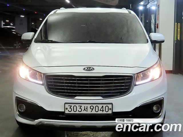 Kia Carnival из Кореи Encar