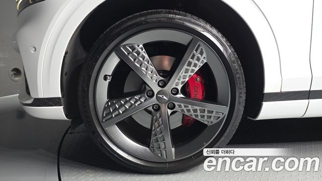 Genesis GV70 из Кореи Encar