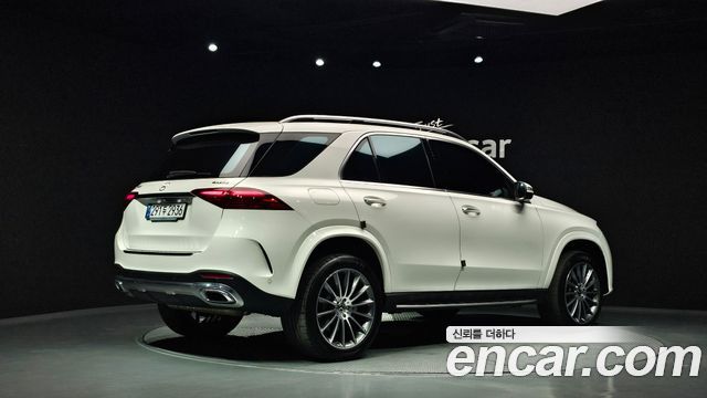 Mercedes-Benz GLE-Class GLE450 4MATIC — пробег 37 070 км — фото 2 из 5