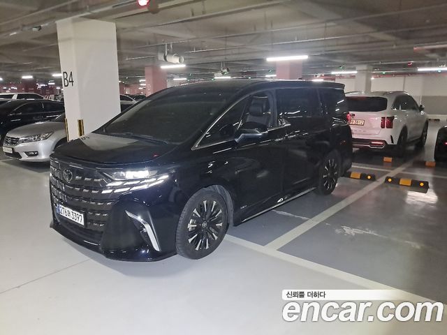 Toyota Alphard 2.5 HEV Executive AWD — пробег 18 810 км — фото 3 из 5