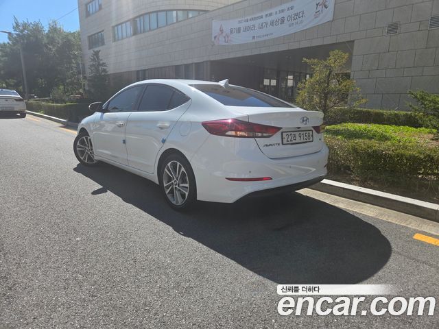 Hyundai AVANTE 1.6 GDI Value Plus — пробег 88 250 км — фото 4 из 5