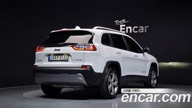 Jeep Cherokee из Кореи Encar