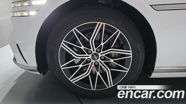Genesis G90 из Кореи Encar