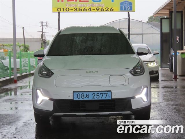 Kia Niro Earth — пробег 158 024 км — фото 2 из 5
