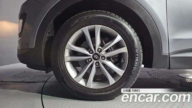 Hyundai Santafe Diesel(e-VGT) 2.0 2WD Morden — пробег 125 120 км — фото 5 из 5