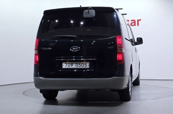 Hyundai Starex Wagon 11-Seater Modern — пробег 66 977 км — фото 4 из 5
