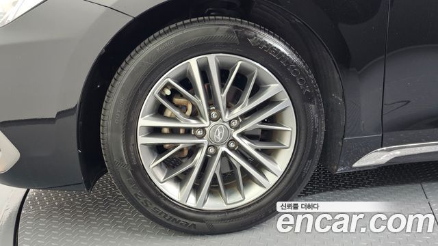 Hyundai Grandeur из Кореи Encar