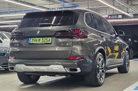 BMW X5 xDrive 40i xLine — пробег 30 638 км — фото 2 из 5