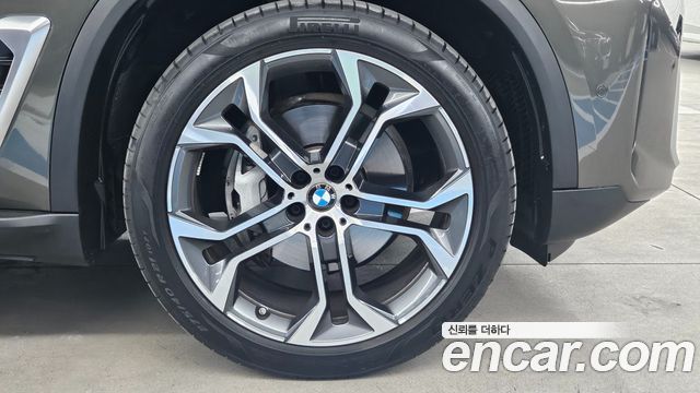 BMW X5 xDrive 40i xLine — пробег 30 638 км — фото 5 из 5